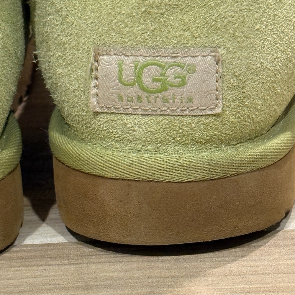 Ugg Mini Bailey Button boots - Lime Green hard to… - image 7